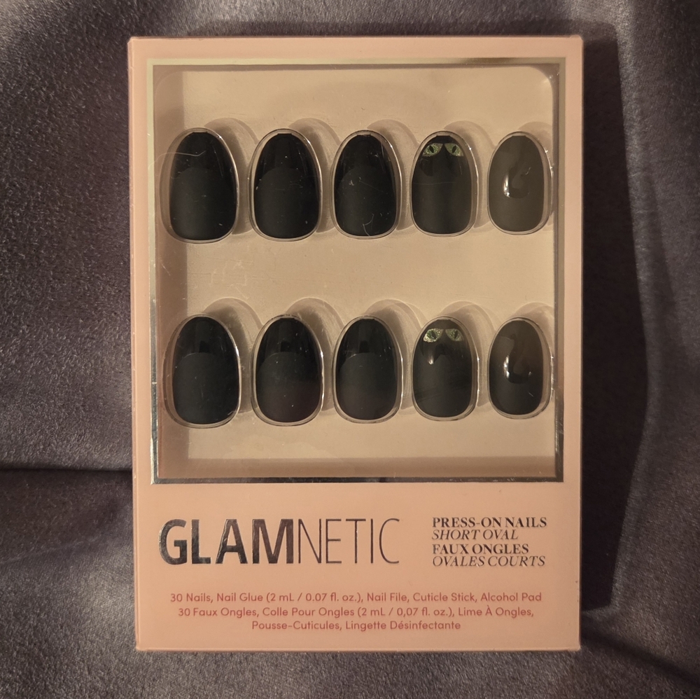 Glamnetic Halloween "Someone Is Watching Me" Black Press-On Nails - Short Oval